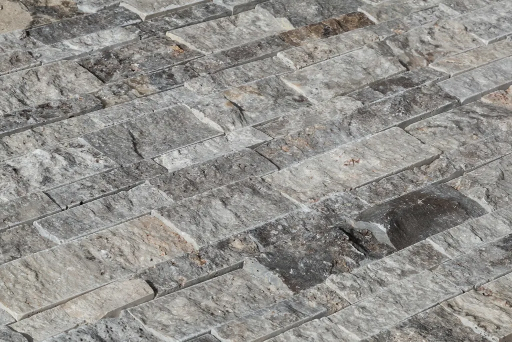 Lunar Dark Tile